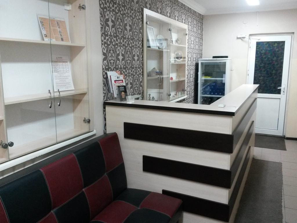 Ulpan Mini Hotel Astana Extérieur photo